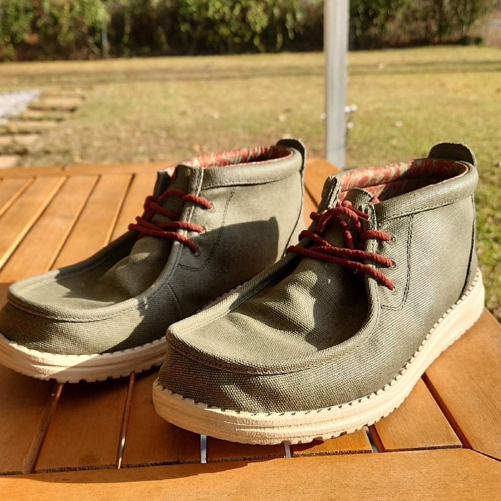 Hey Dude Chukka Boot Olive Green Men's Sz 11